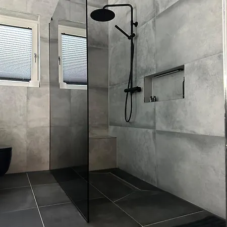 Am Schwimmbad * Bad Bergzabern